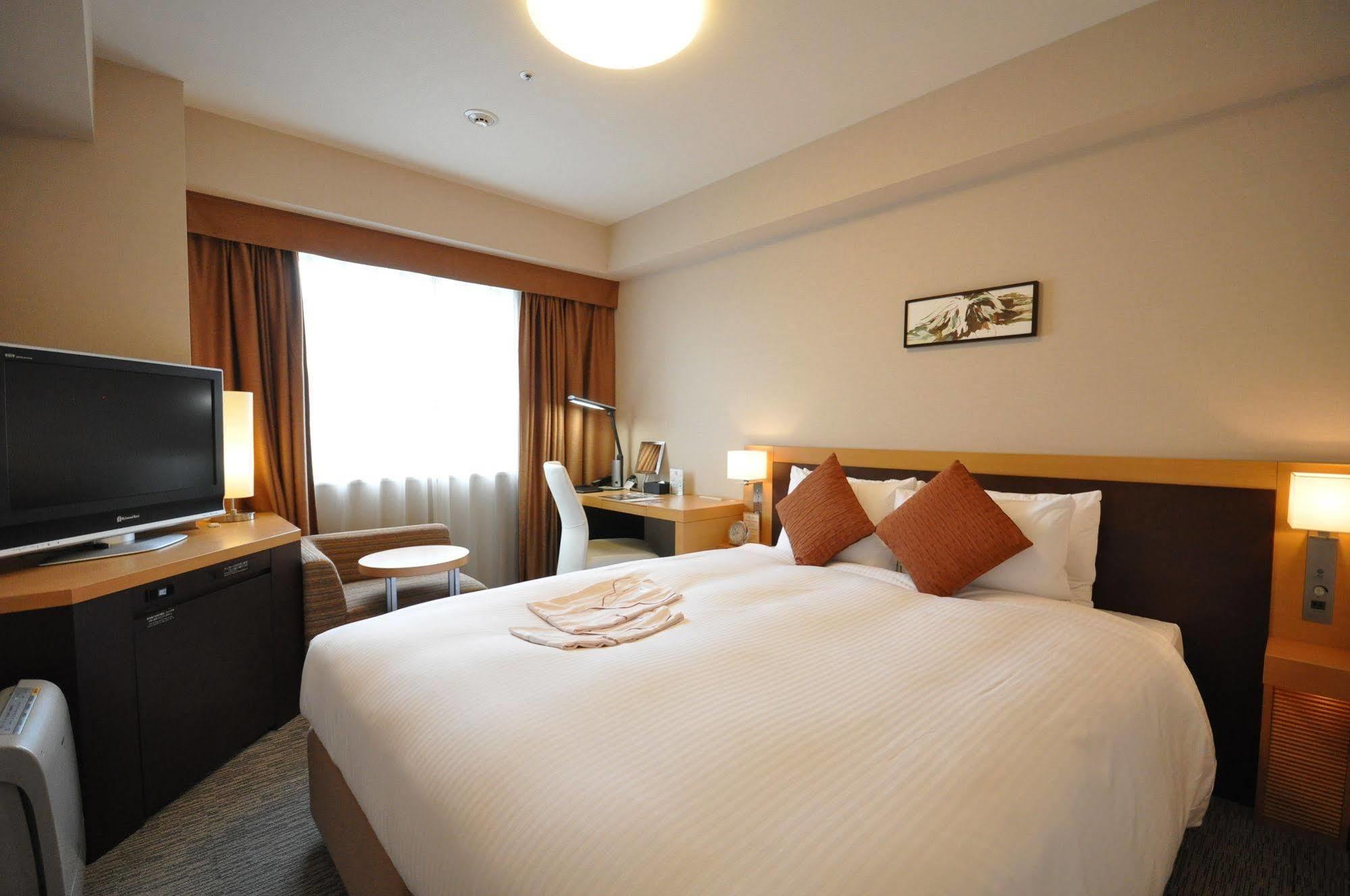 Richmond Hotel Kumamoto Shinshigai Екстер'єр фото