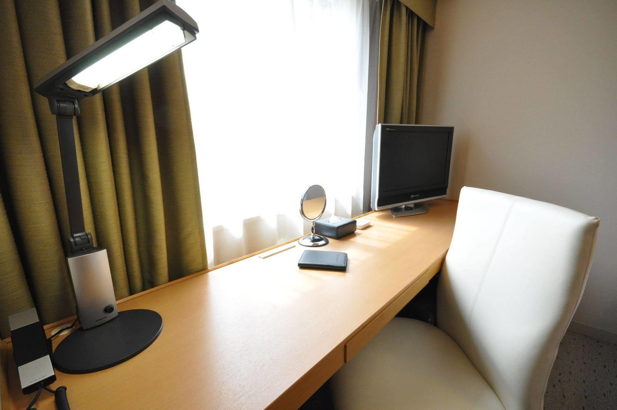 Richmond Hotel Kumamoto Shinshigai Екстер'єр фото